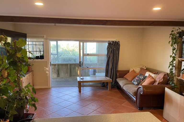 Photo of property in 323 Govan Wilson Road, Whangaripo, Warkworth, 0985