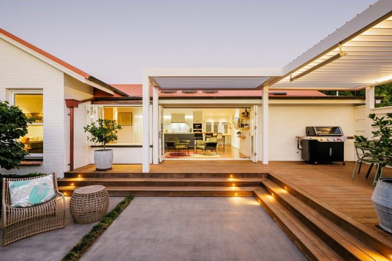 Photo of property in 76 Princes Street, Cambridge, 3434