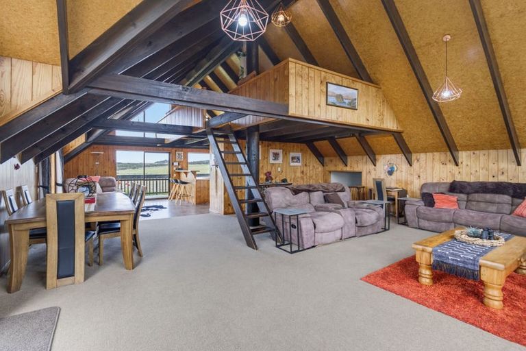 Photo of property in 174 Morrison Road, Pukekawa, Tuakau, 2696