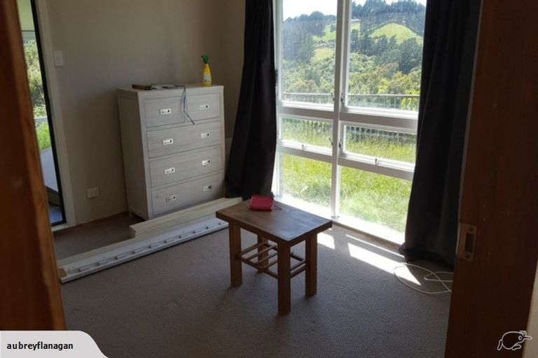 Photo of property in 195a Miromiro Road, Normandale, Lower Hutt, 5010