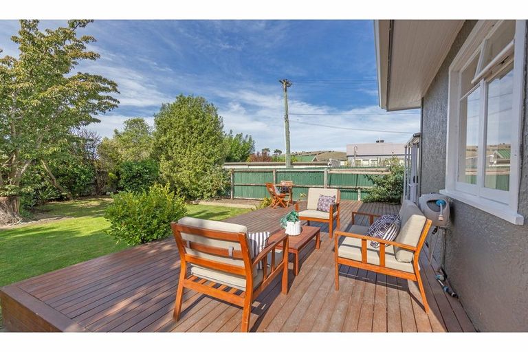 Photo of property in 7 Clouston Street, Saint Martins, Christchurch, 8022