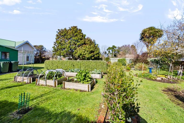 Photo of property in 22 Fitzroy Street, Normanby, Hawera, 4614