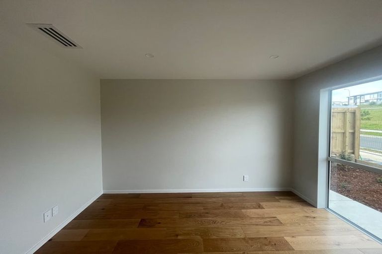 Photo of property in 8 Kowaitau Avenue, Beachlands, 2018