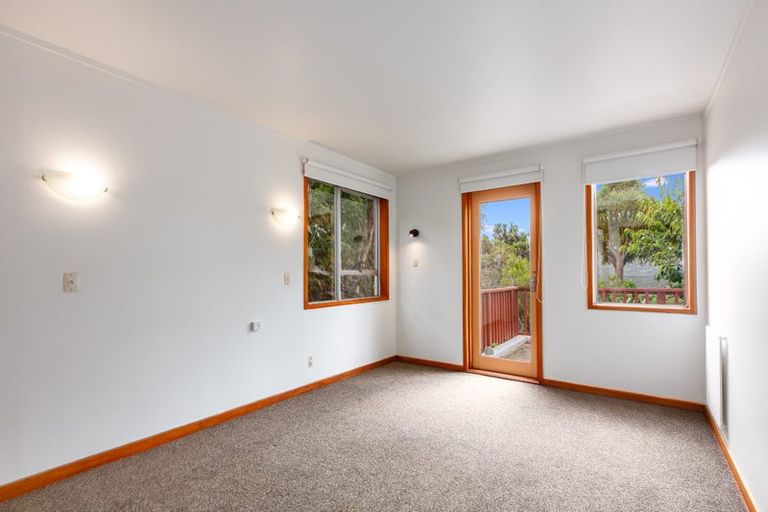 Photo of property in 7 Paua Place, Camborne, Porirua, 5026