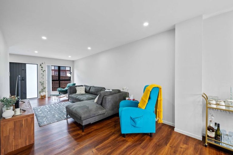 Photo of property in 11b Kimdale Place, Totara Heights, Auckland, 2105