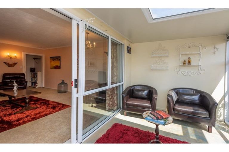 Photo of property in 33 Stoneyhurst Street, St Albans, Christchurch, 8014