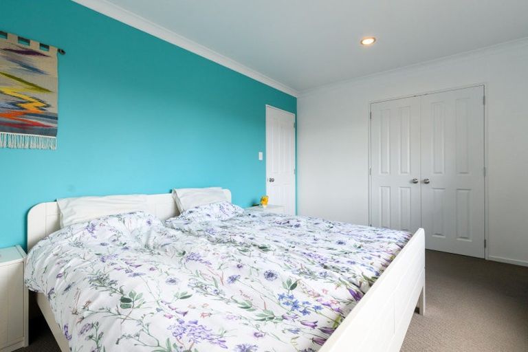 Photo of property in 38 Waipuna Grove, Welcome Bay, Tauranga, 3112