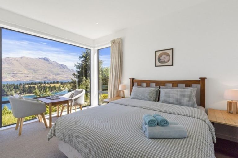 Photo of property in 20 Peregrine Place, Queenstown, 9300