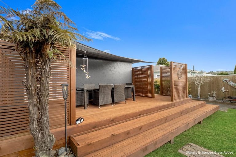 Photo of property in 2 Ward Street, Aramoho, Whanganui, 4500