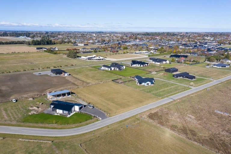 Photo of property in 10 Meadowlands Green, Allenton, Ashburton, 7700