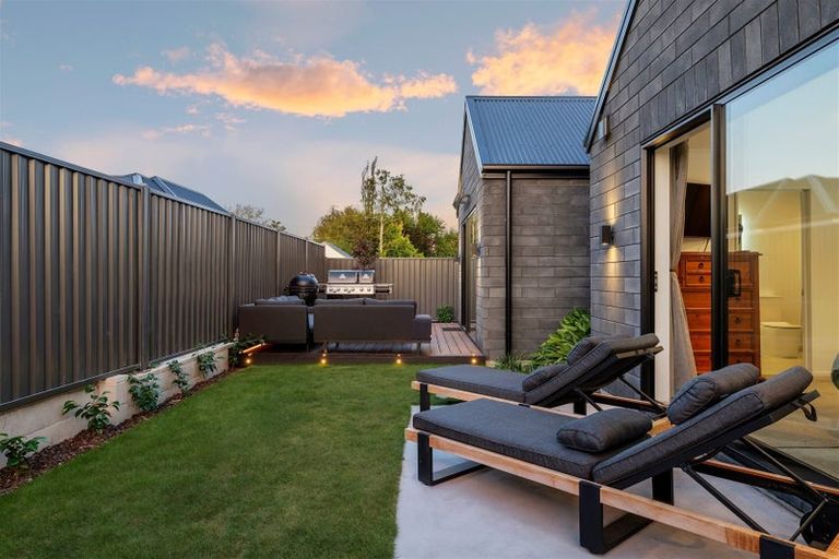 Photo of property in 17 Bethell Close, Rangiora, 7400