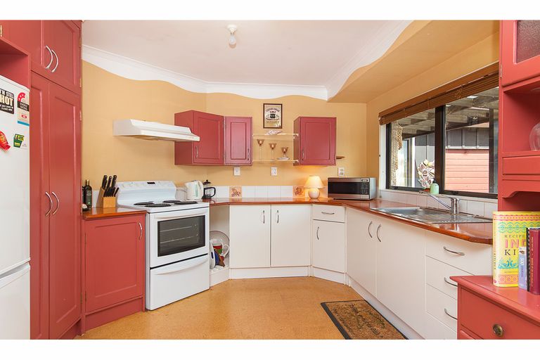 Photo of property in 3a Second Avenue, Glenbrook, Waiuku, 2681