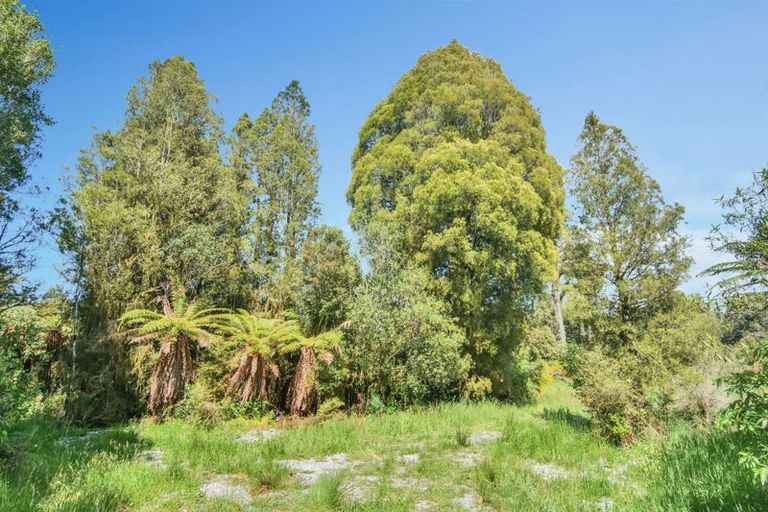 Photo of property in 1946 Arnold Valley Road, Moana, Dobson, 7872