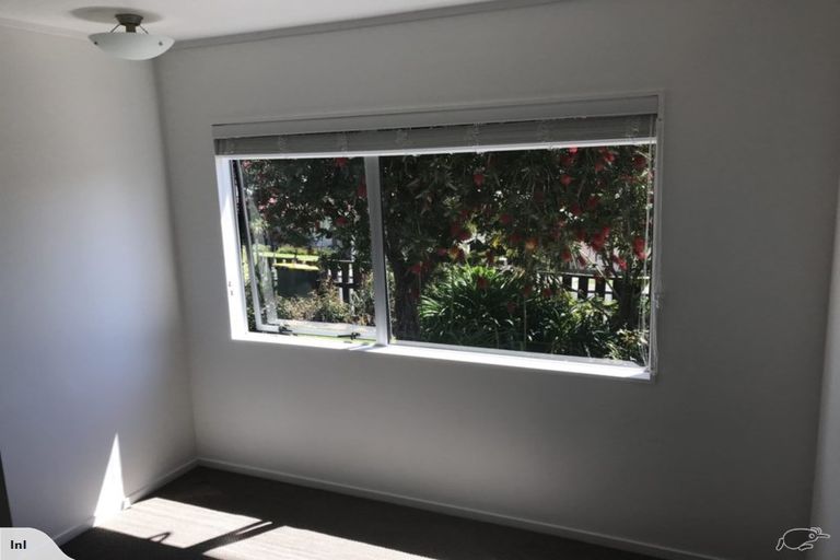 Photo of property in 47 Cheriton Road, Mellons Bay, Auckland, 2014