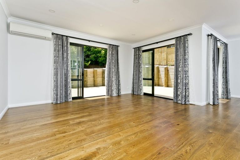 Photo of property in 23a Kyle Road, Greenhithe, Auckland, 0632