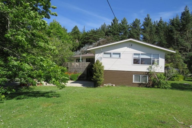 Photo of property in 1232 Bull Road, Paparoa, 0571