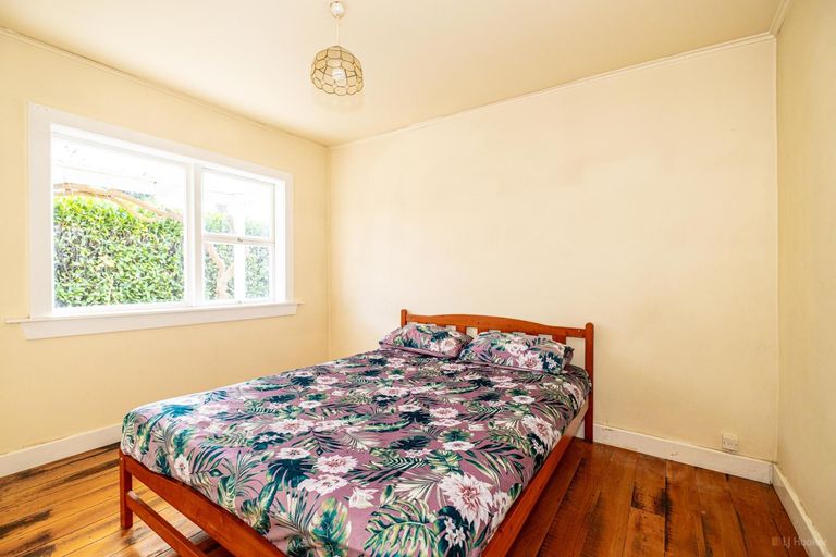 Photo of property in 243 Talbot Street, Geraldine, 7930