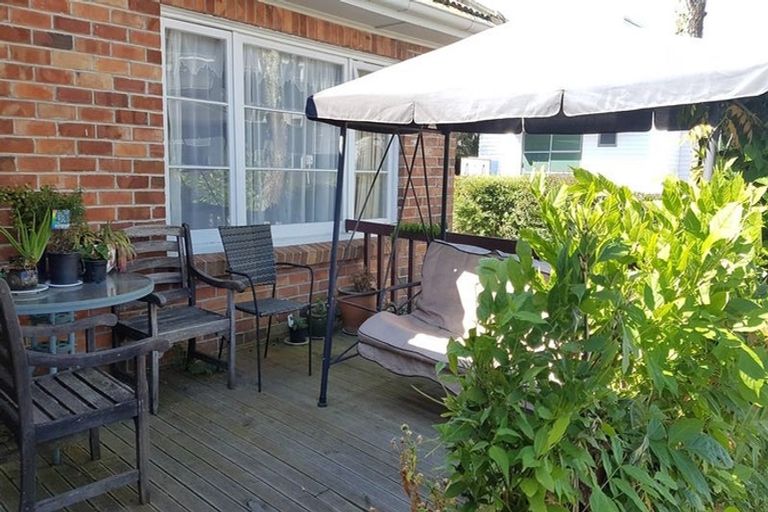 Photo of property in 1/19 Huron Street, Takapuna, Auckland, 0622