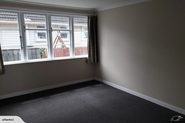 Photo of property in 274 Oxford Terrace, Avalon, Lower Hutt, 5011