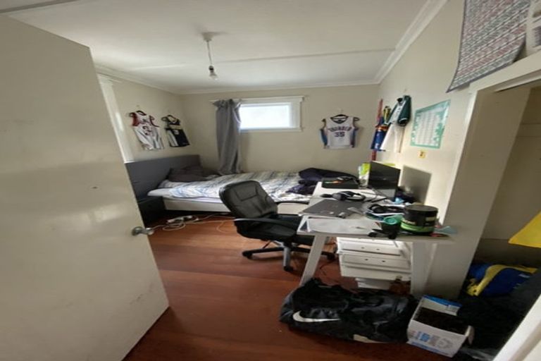 Photo of property in 27a Tanera Crescent, Brooklyn, Wellington, 6021