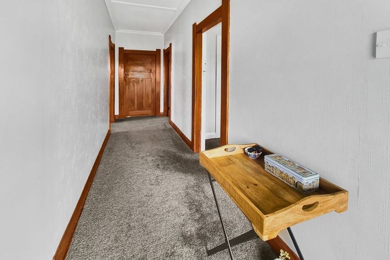 Photo of property in 192 Tasman Street, Opunake, 4616