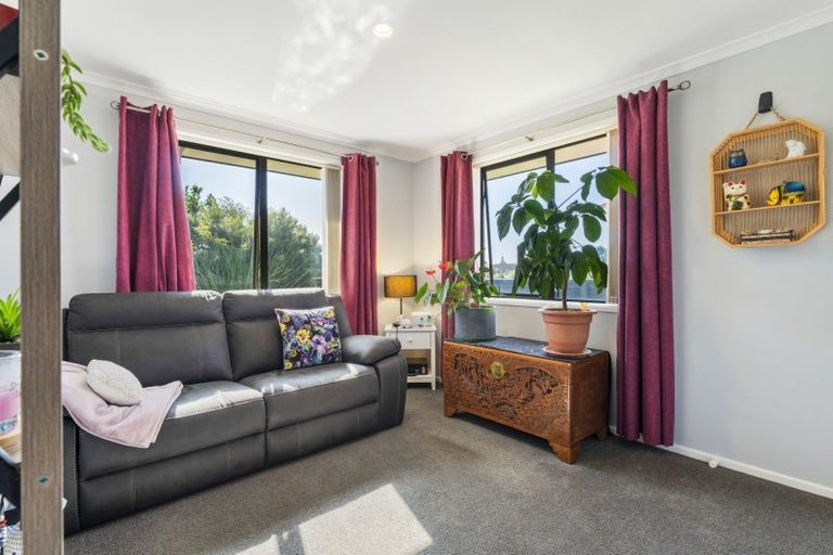 Photo of property in 6 Carrington Drive, Papamoa Beach, Papamoa, 3118