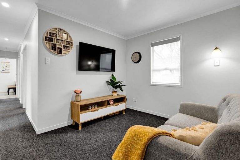 Photo of property in 9 Bronte Place, Whalers Gate, New Plymouth, 4310