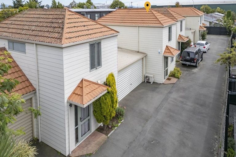 Photo of property in 2/15 Walpole Street, Waltham, Christchurch, 8023
