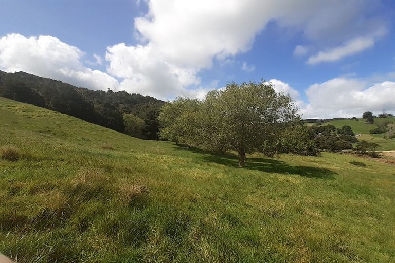 Photo of property in 171 Arcadia Road, Paparoa, 0571