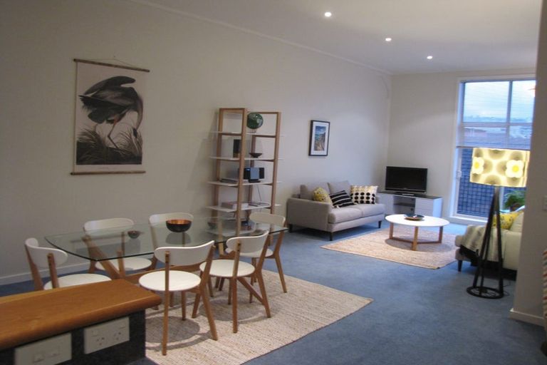 Photo of property in 8/37 Majoribanks Street, Mount Victoria, Wellington, 6011