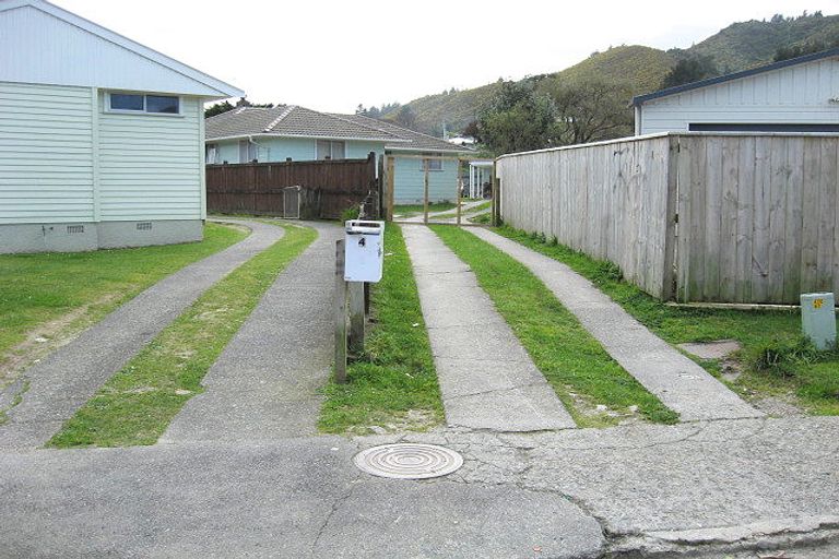 Photo of property in 4 Orewa Grove, Wainuiomata, Lower Hutt, 5014