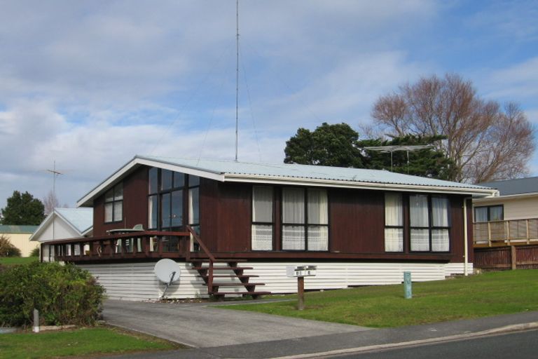 Photo of property in 8 Kauri Crescent, Snells Beach, 0920