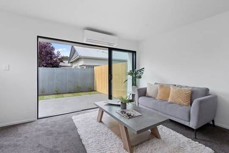 Photo of property in 17b Cross Street, Phillipstown, Christchurch, 8011