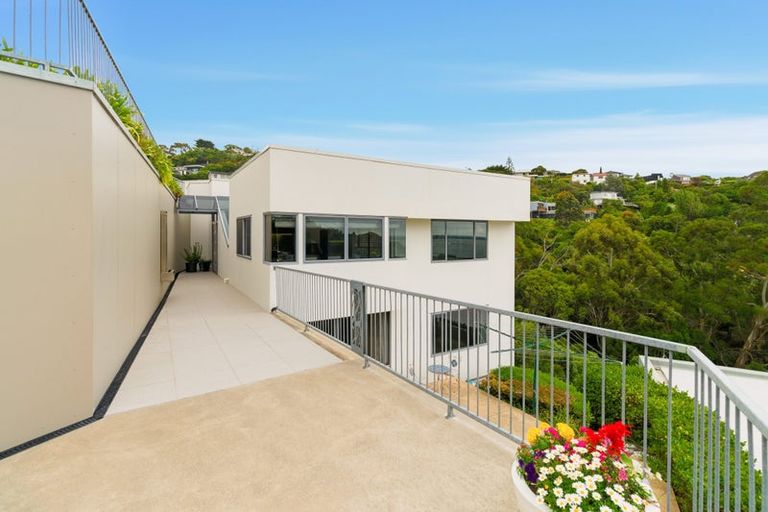 Photo of property in 10 Cadiz Lane, Mount Pleasant, Christchurch, 8081