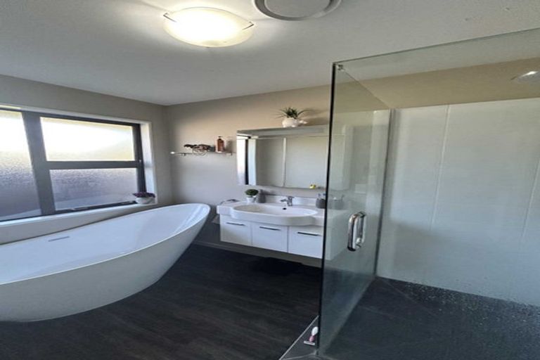 Photo of property in 194 Burwood Road, Burwood, Christchurch, 8083