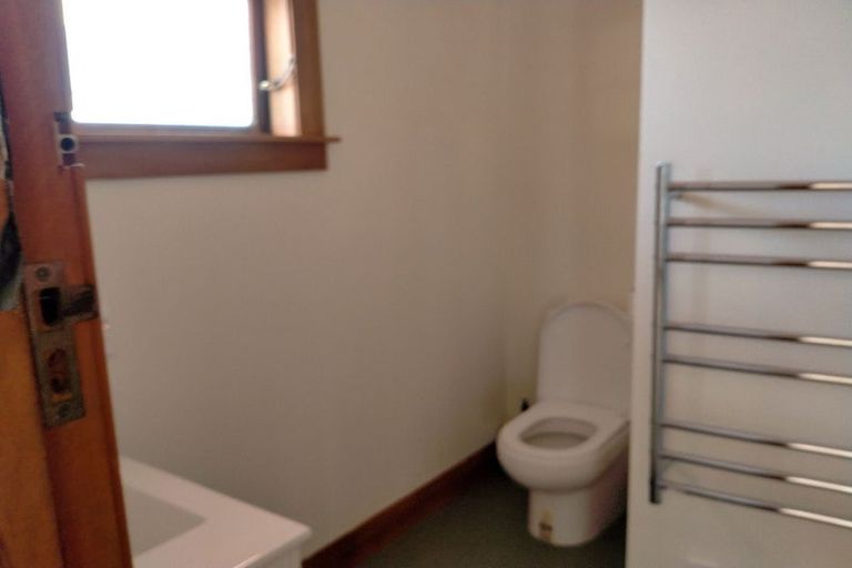 Photo of property in 112 Grafton Road, Roseneath, Wellington, 6011