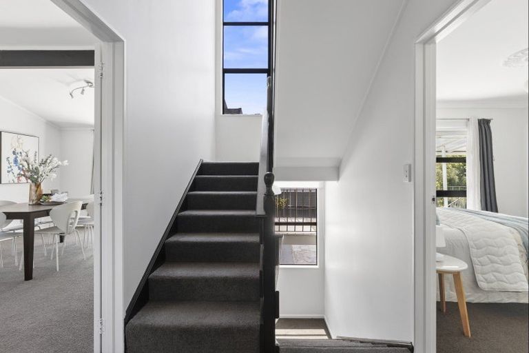 Photo of property in 73 Gilbass Avenue, Hamilton Lake, Hamilton, 3204