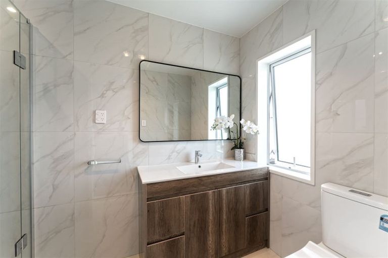 Photo of property in 35 Matakohe Road, Westgate, Auckland, 0814