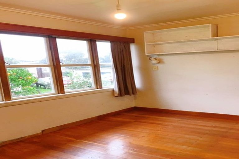 Photo of property in 9 Preston Avenue, Mount Albert, Auckland, 1025
