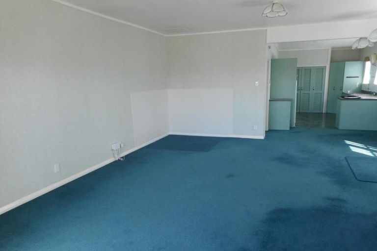 Photo of property in 62 Tannadyce Street, Strathmore Park, Wellington, 6022