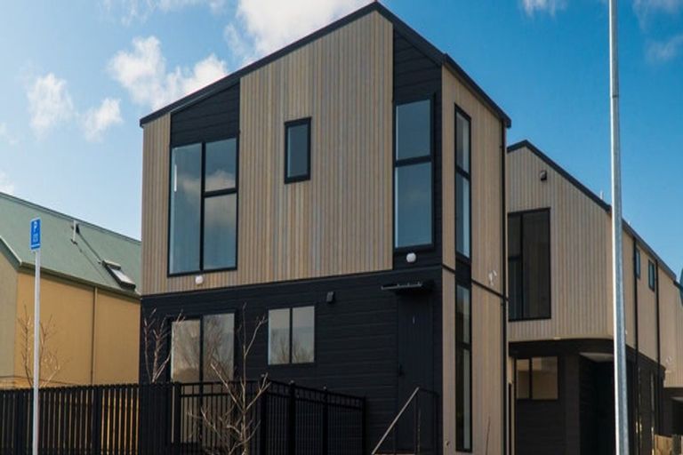 Photo of property in 3/16 Harakeke Street, Riccarton, Christchurch, 8011