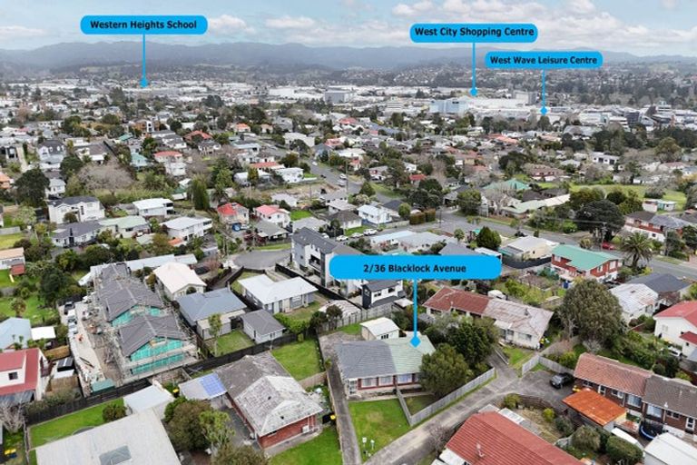 Photo of property in 2/36 Blacklock Avenue, Henderson, Auckland, 0612