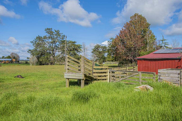 Photo of property in 35 Thorburn Road, Ruatangata West, Whangarei, 0176