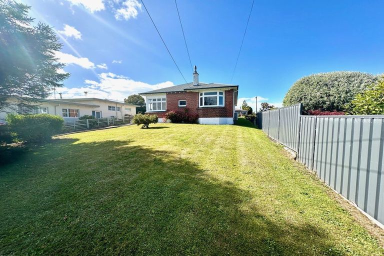 Photo of property in 201 Clyde Street, Balclutha, 9230