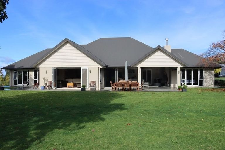Photo of property in 364 Waikaramu Road, Waimate North, Kaikohe, 0472