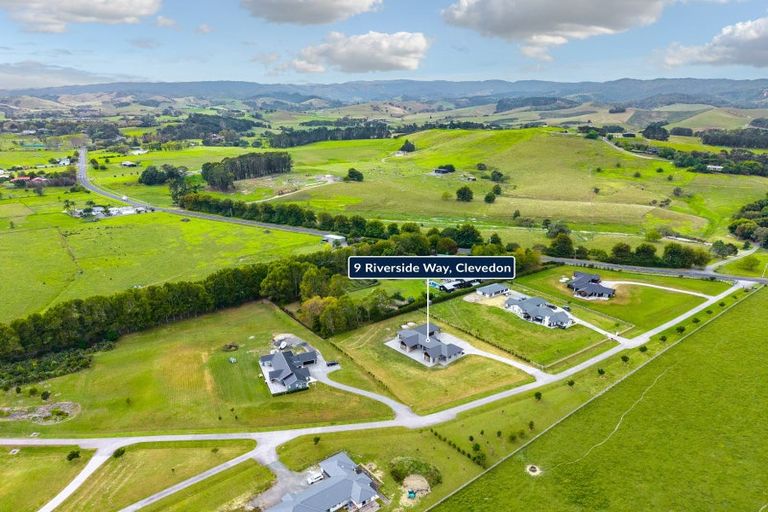 Photo of property in 9 Riverside Way, Clevedon, 2585