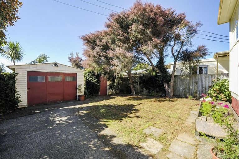 Photo of property in 29 State Avenue, Onehunga, Auckland, 1061