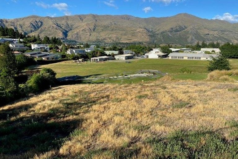 Photo of property in 46 Kings Drive, Wanaka, 9305