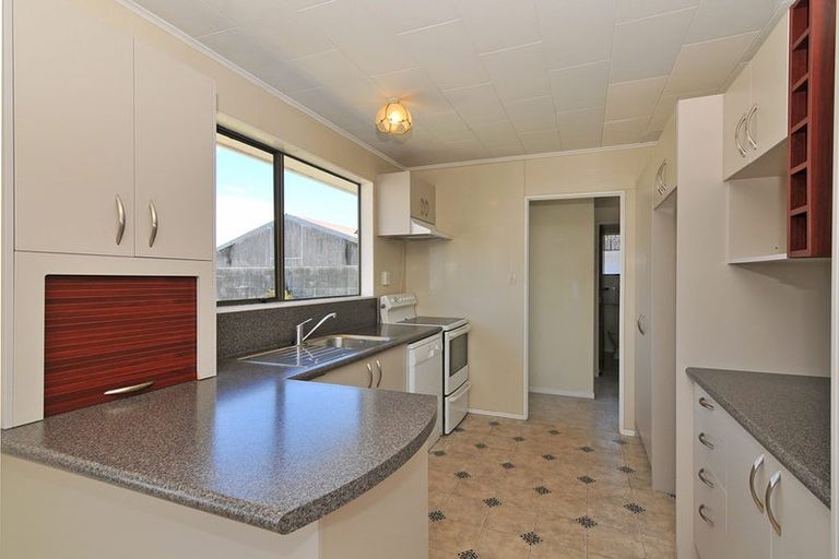 Photo of property in 4 Fremont Grove, Totara Park, Upper Hutt, 5018