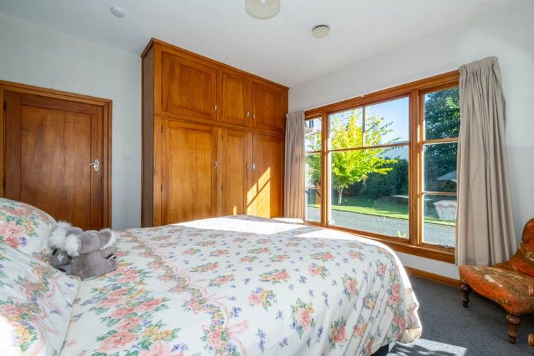 Photo of property in 63 Main North Road, Geraldine, 7930